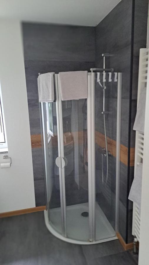 Appartment-Ferienwohnung Mit Kueche, Bad, Kostenlos Wlan, Modern Eingerichtet โรดิง ภายนอก รูปภาพ