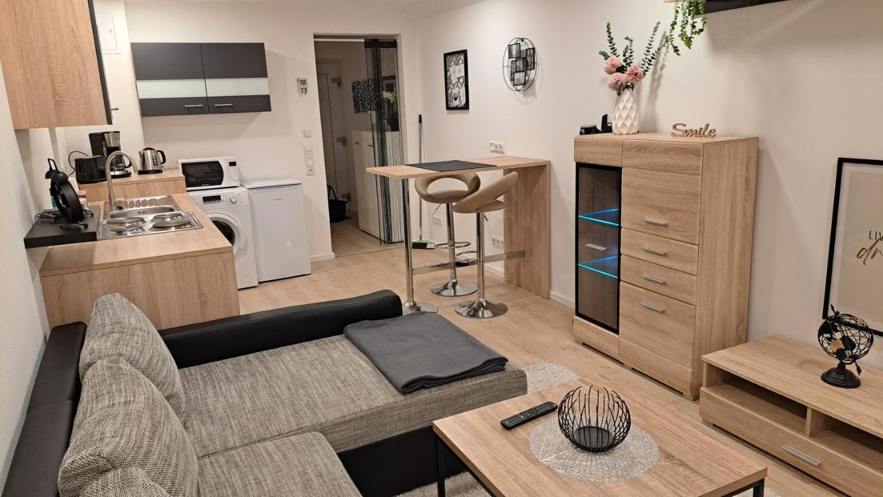 Appartment-Ferienwohnung Mit Kueche, Bad, Kostenlos Wlan, Modern Eingerichtet โรดิง ภายนอก รูปภาพ