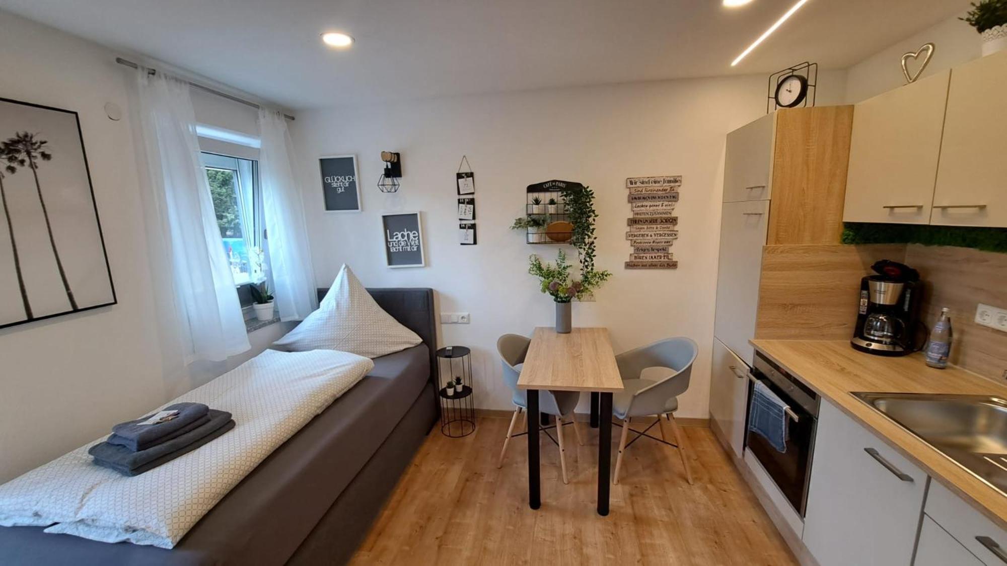 Appartment-Ferienwohnung Mit Kueche, Bad, Kostenlos Wlan, Modern Eingerichtet โรดิง ภายนอก รูปภาพ